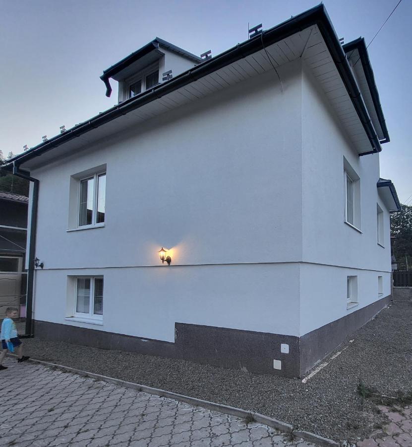 Dom Bystra Pod Chopkom & Wellness Exterior foto